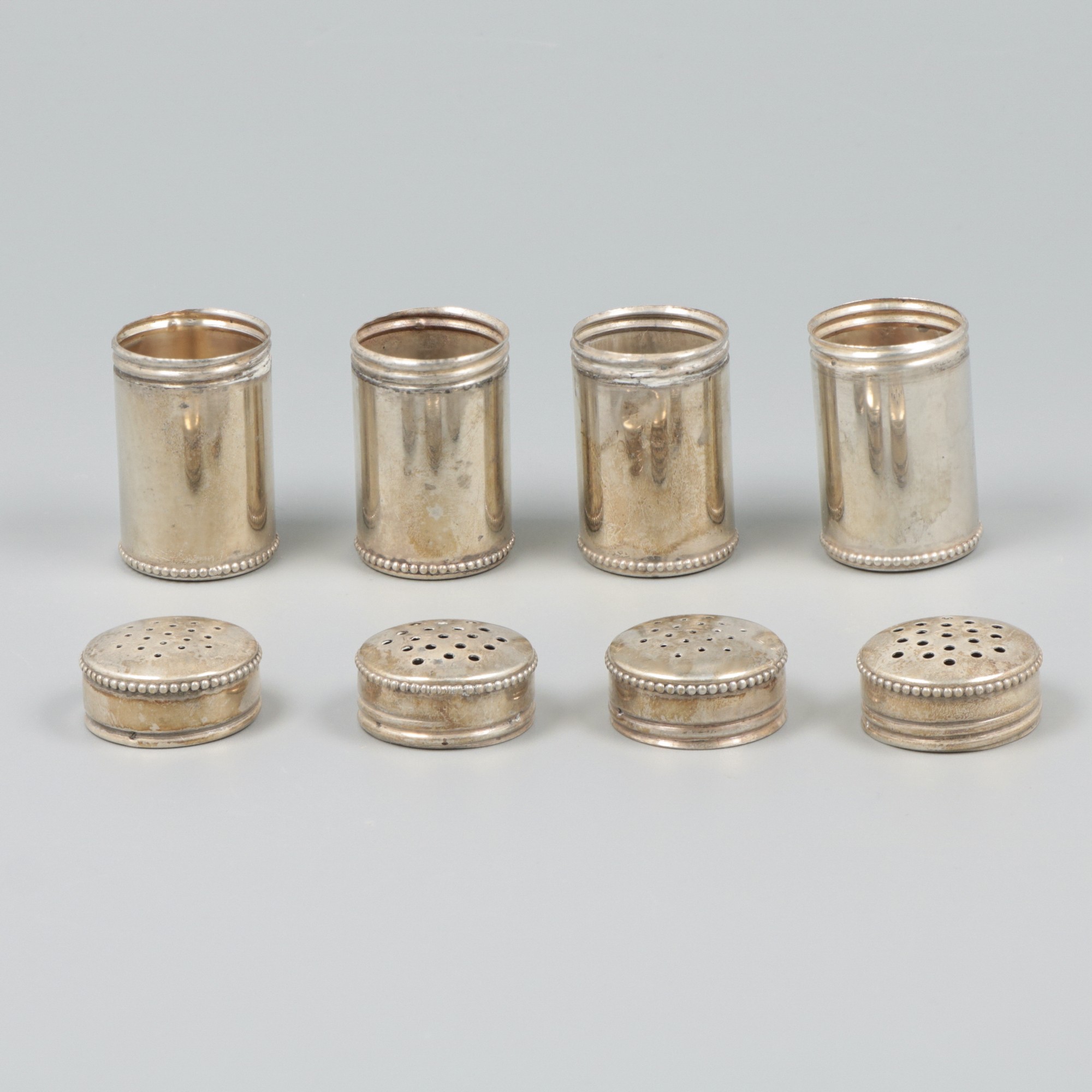 4-piece set salt & pepper shakers silver. - Image 2 of 5