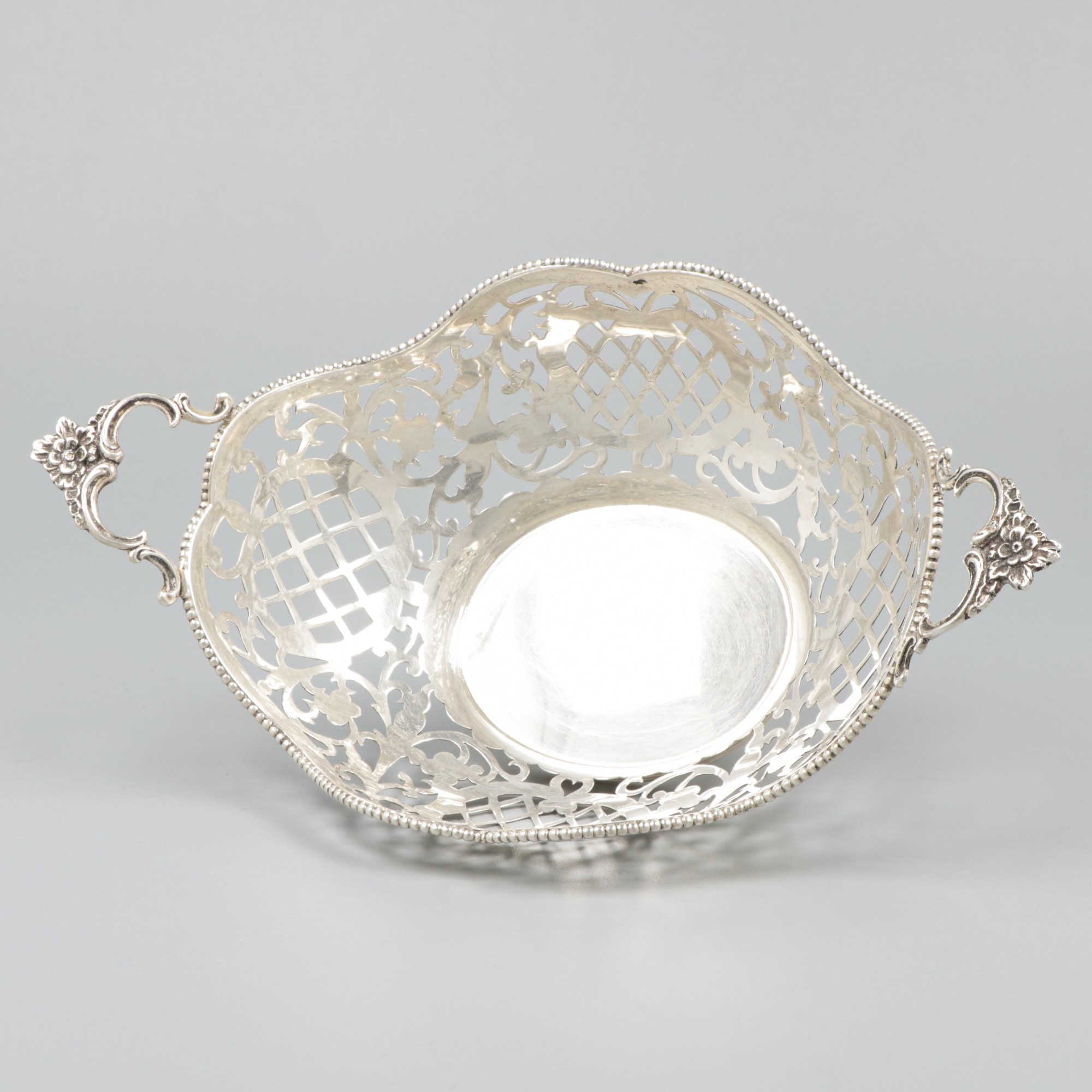 Sweetmeat basket silver. - Image 2 of 7