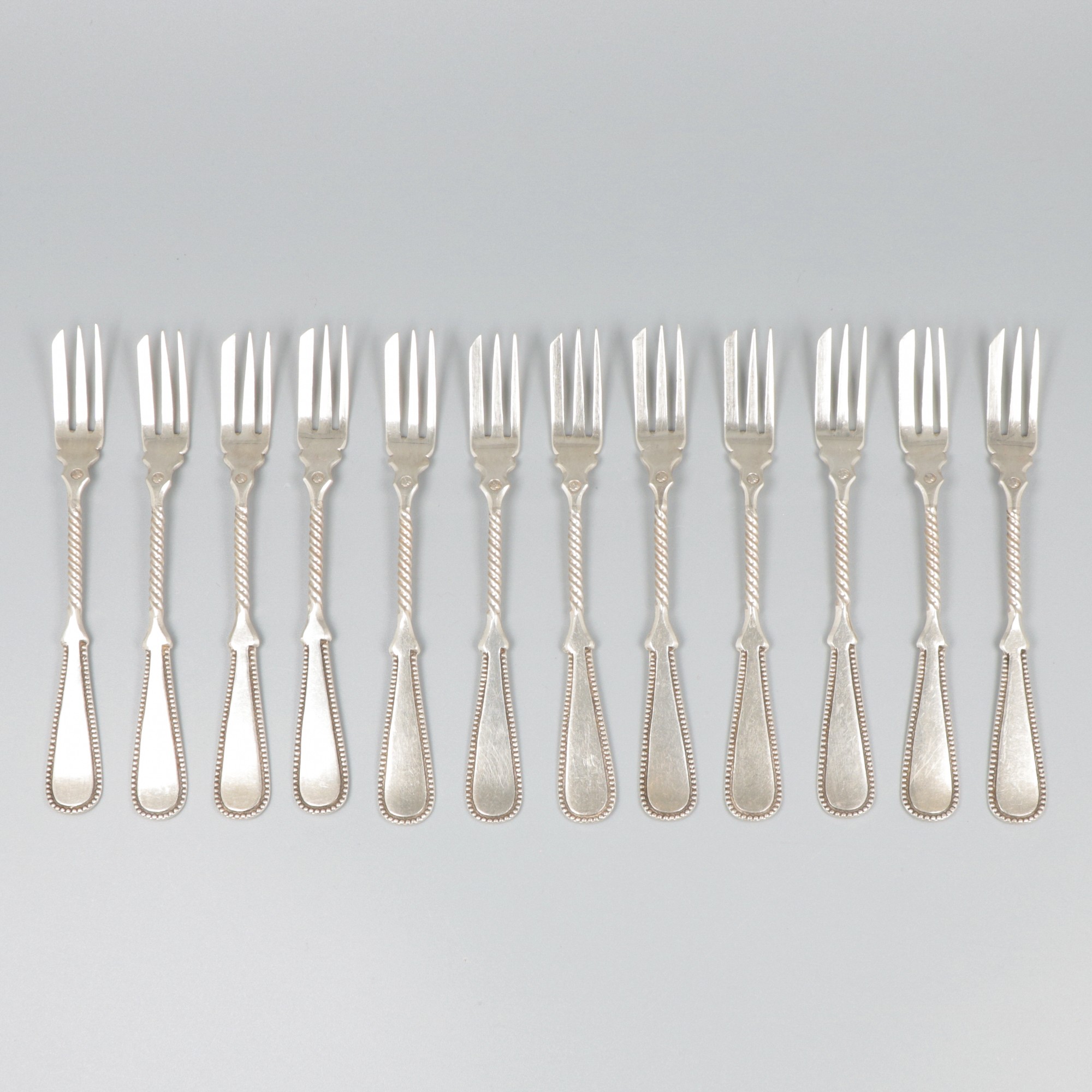 12-piece set of cake / pastry forks silver.