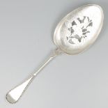 Pastry server silver.