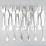 12-piece set of fish cutlery silver.