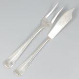 Butter knife & meat fork "Haags Lofje" silver.