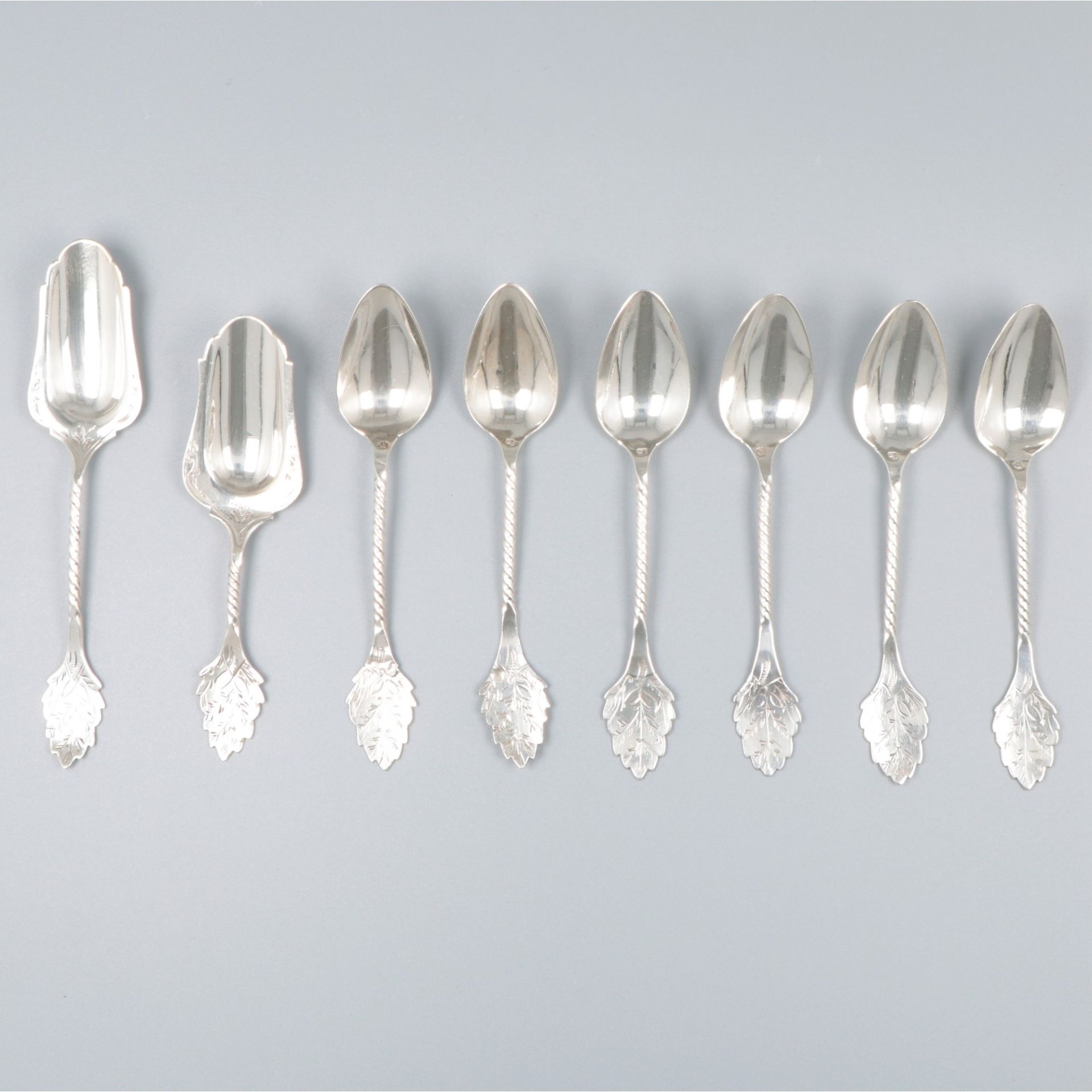 6-piece set of teaspoons with sugar scoop & tea scoop, silver.