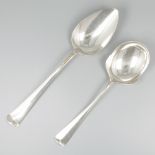 Potato serving spoon & vegetable serving spoon "Haags lofje", silver.