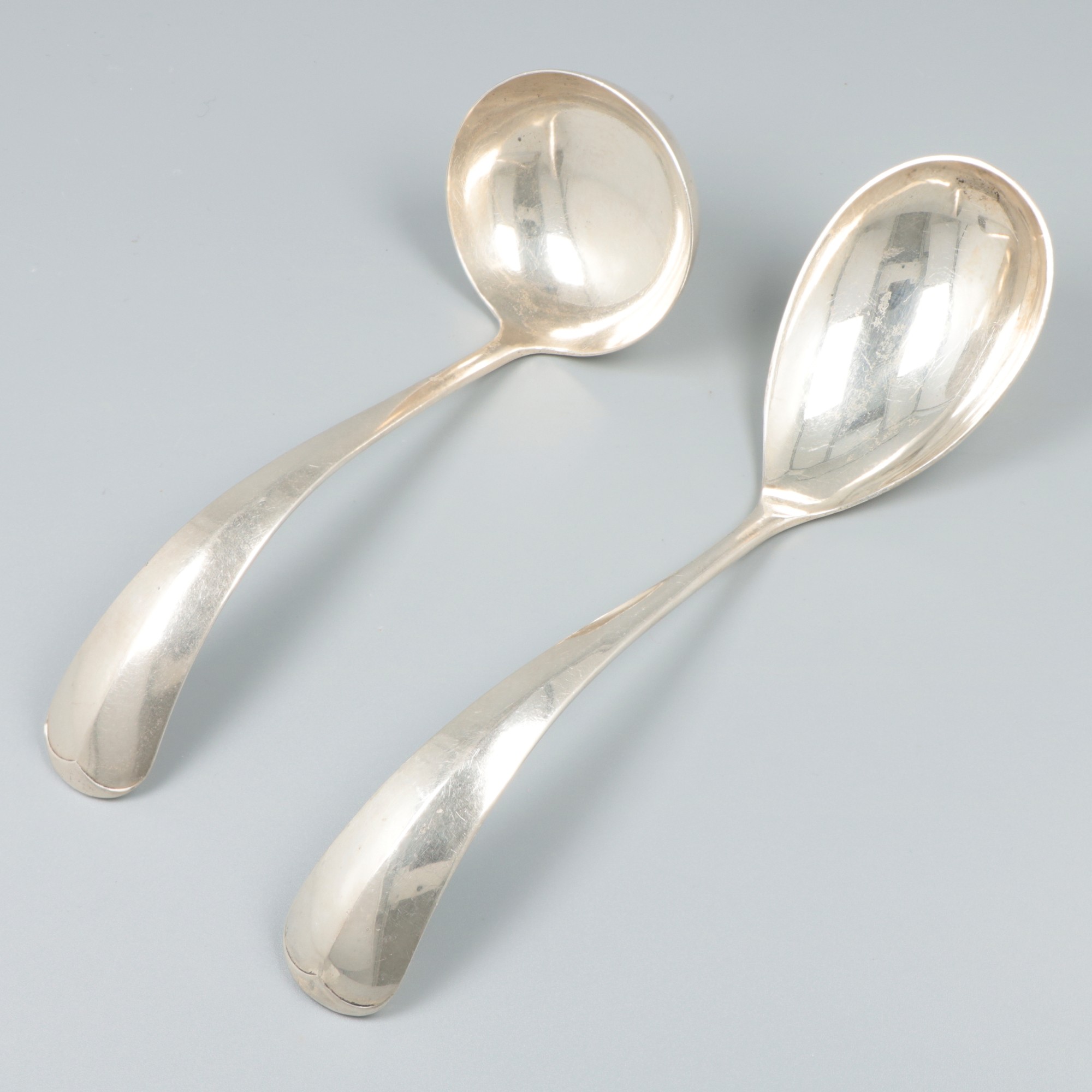 Sauce spoon & compote spoon "Haags Lofje", silver.