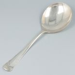 Custard serving spoon "Haags Lofje" silver.