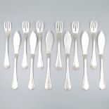 12-piece fish cutlery set silver.