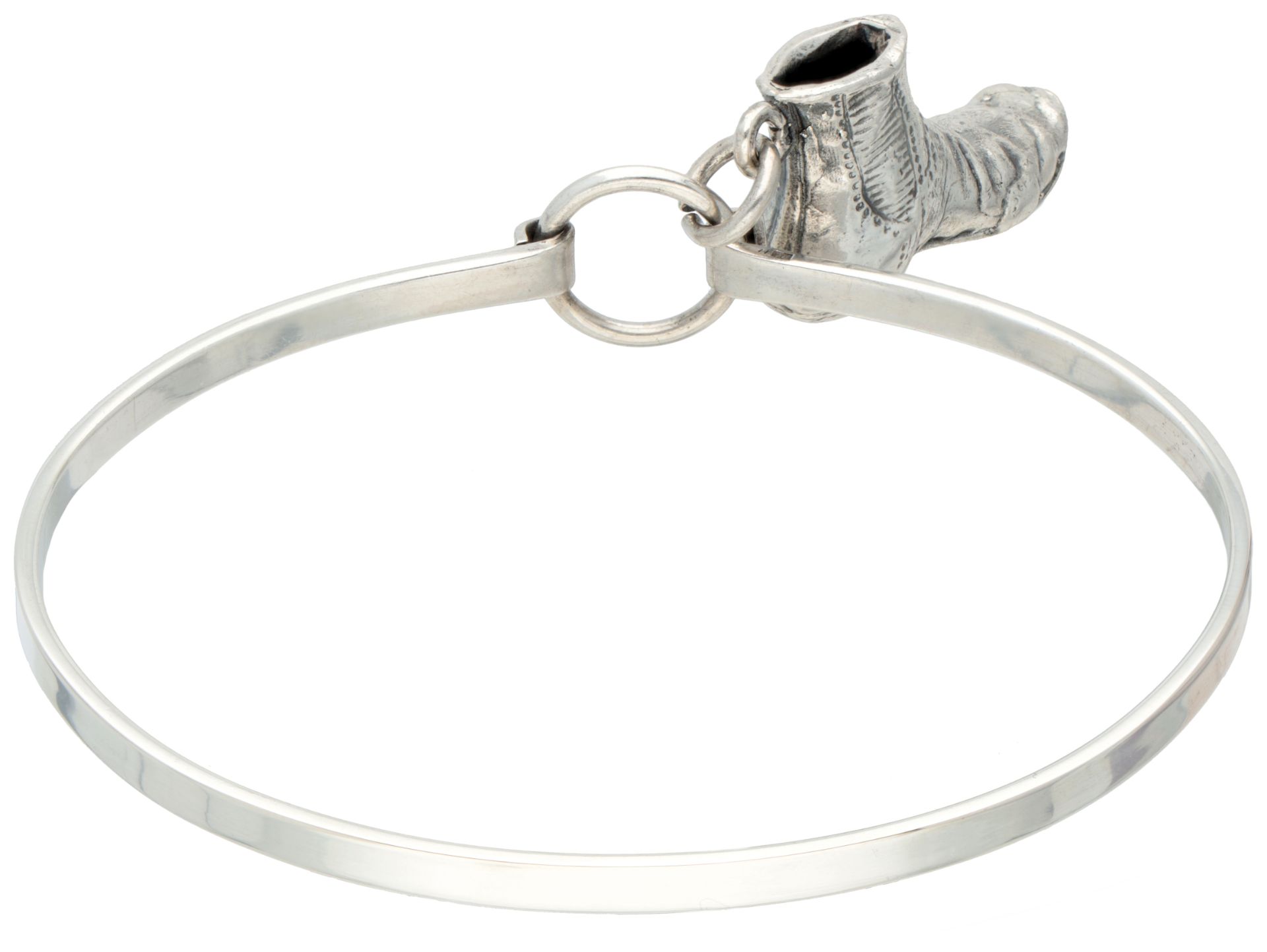 Finnish 835 silver bangle with charm of a shoe. - Image 3 of 5