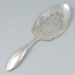 Pie / pastry scoop silver.