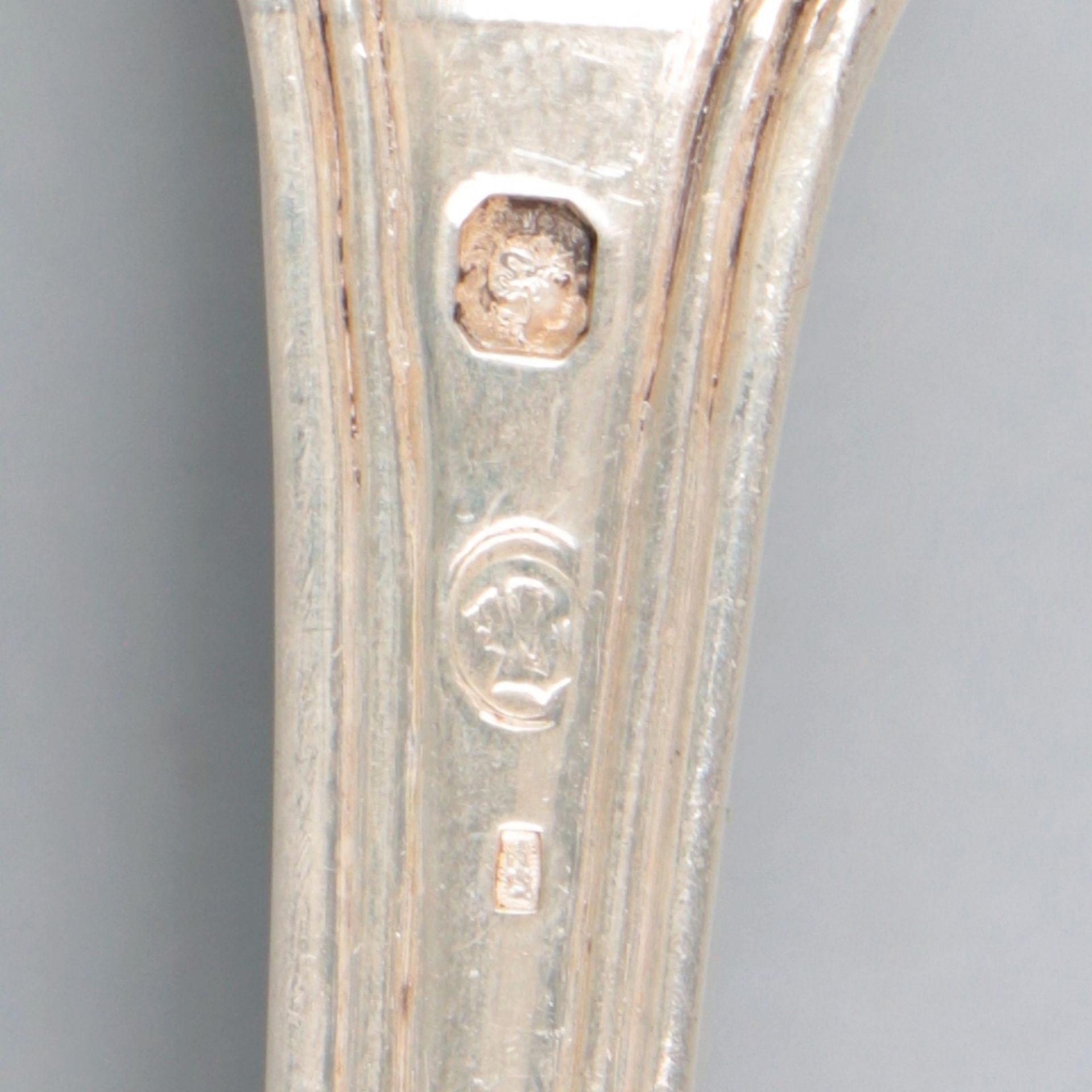 Sugar tongs (Paris, Louis-Isidore Angée, ca. 1840) silver. - Bild 8 aus 8