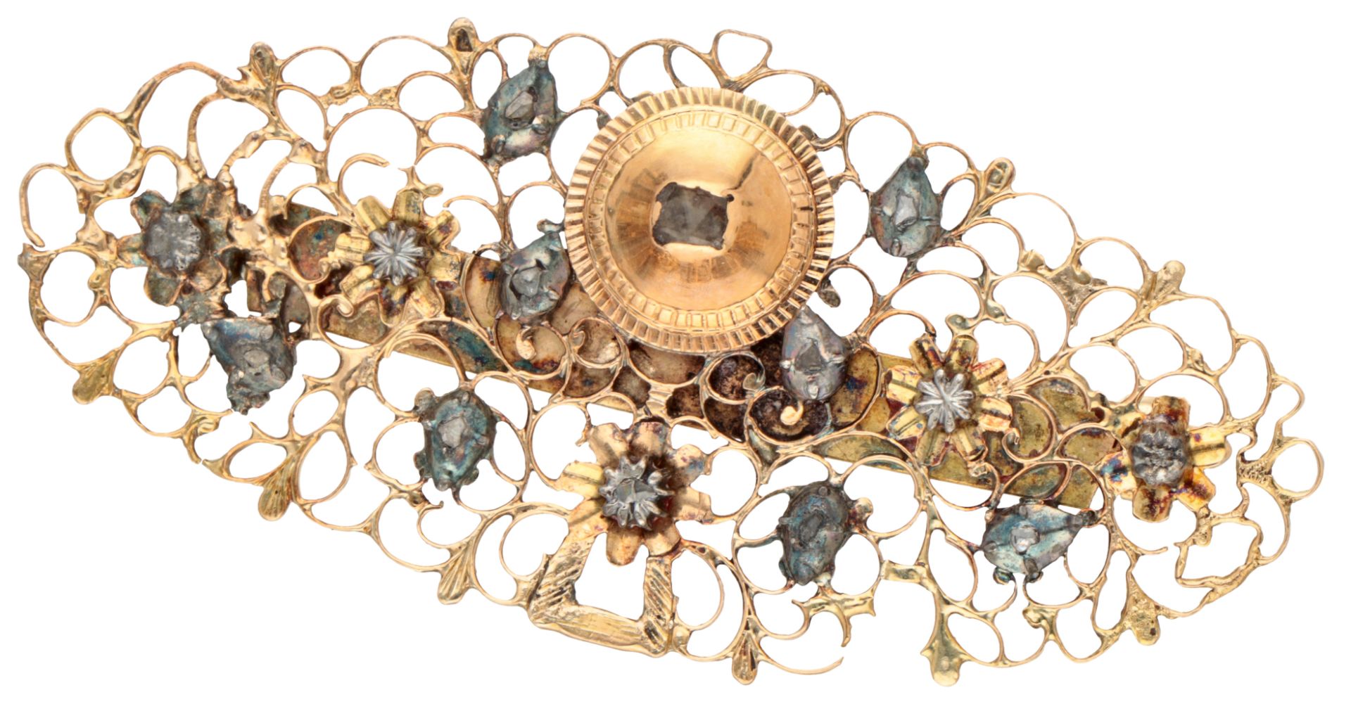 18K Yellow gold brooch with diamond.