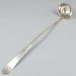 Punchbowl spoon silver.