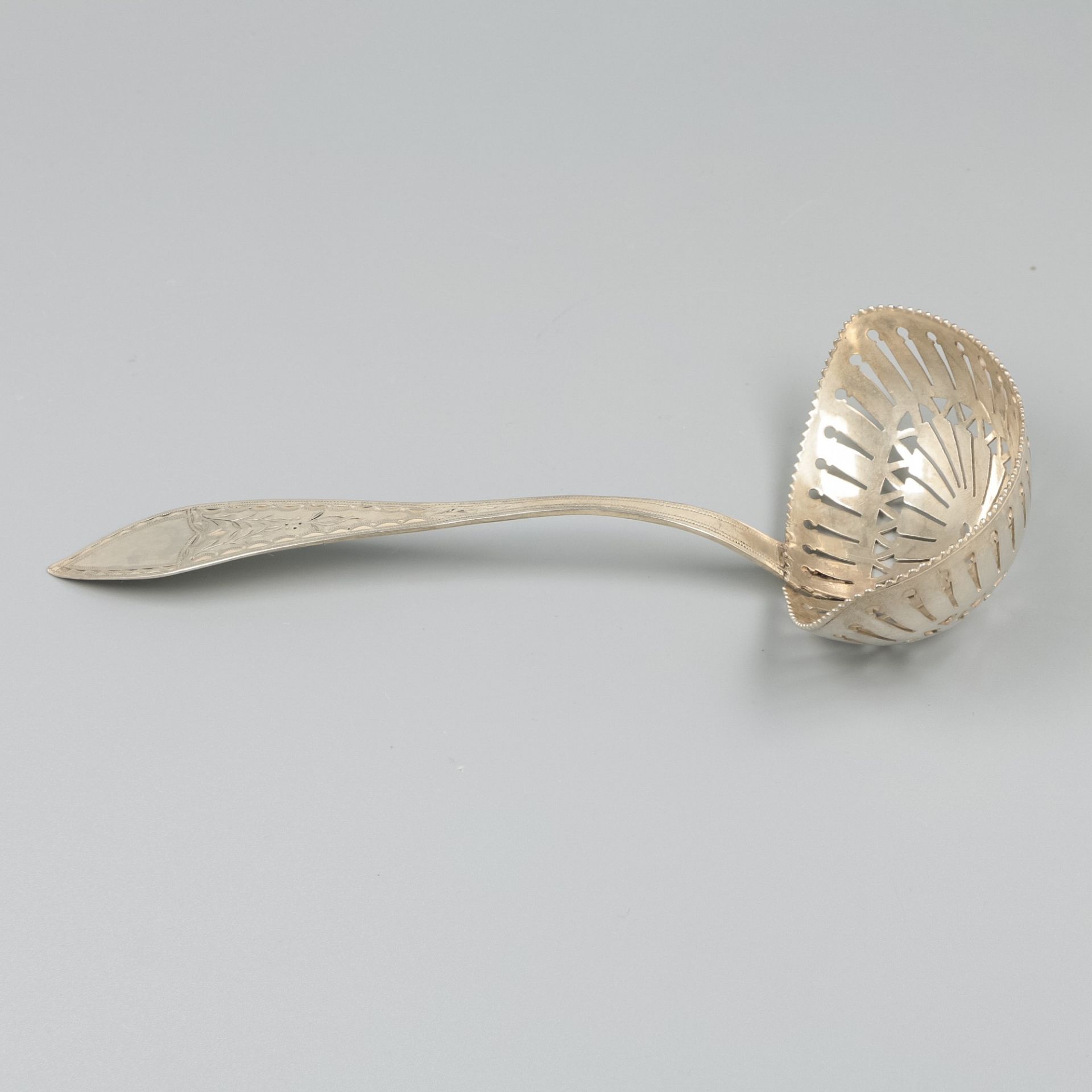 Silver sifter spoon, Johannes Anthony Timmermans, Amsterdam 1807-09. - Image 3 of 6