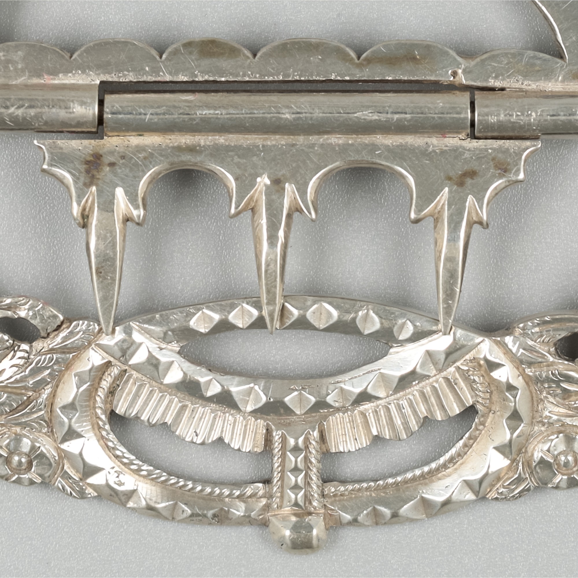 Louis XVI silver buckle, Jan Luiting, Haarlem 1790. - Image 7 of 9