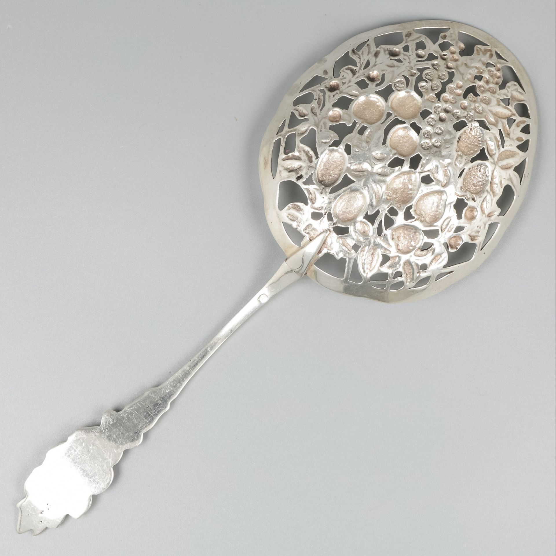 Wet fruit scoop silver. - Image 2 of 6