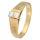 14K Yellow gold ring set with approx. 0.12 ct. diamond.