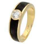 18K Yellow gold ring with diamond inlaid with horn.