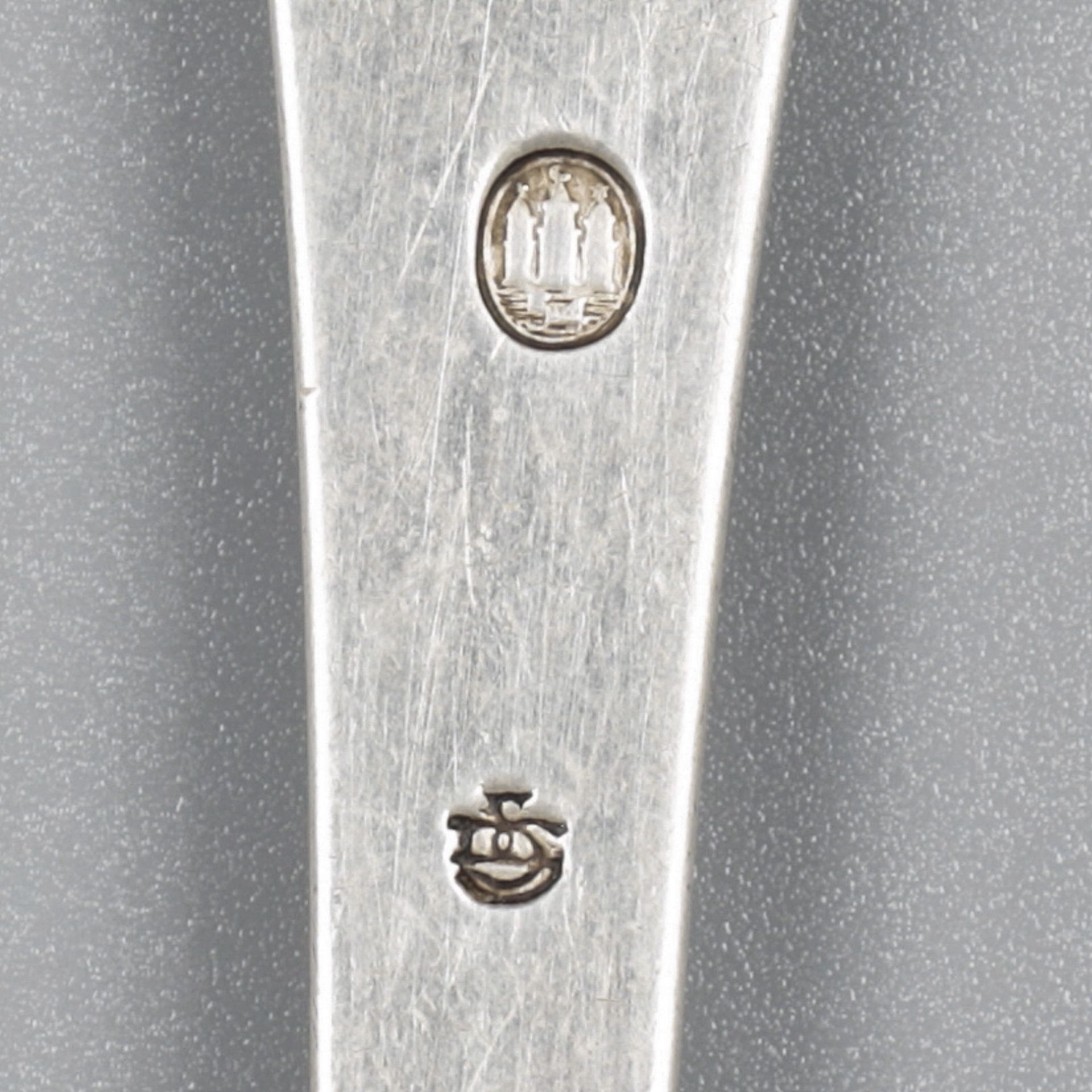 No reserve - Silver serving spoon. - Image 5 of 5