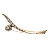 No reserve - 14K Yellow gold antique brooch with rose cut diamond.