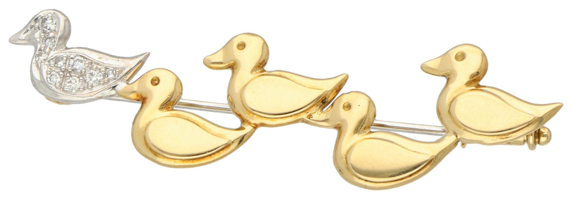 No reserve - 18K White gold brooch of five ducks set with approx. 0.06 ct. diamond.
