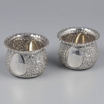 No reserve - 2-piece set of salt cellars silver.