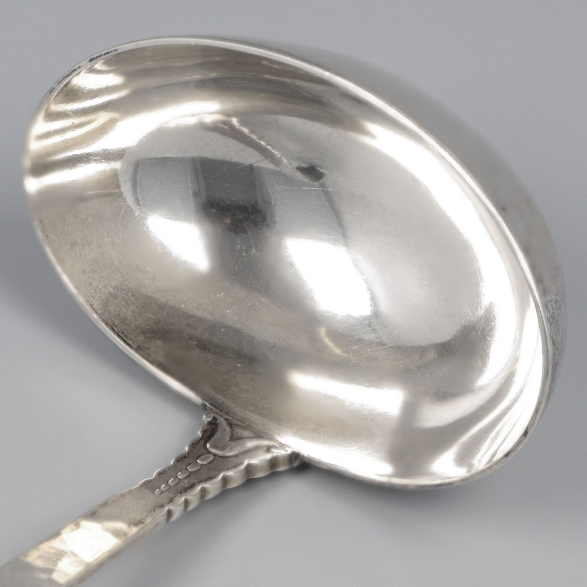 No reserve - Art Deco sauce ladle silver. - Bild 4 aus 5