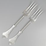 No reserve - 2-piece set of meat forks, silver.