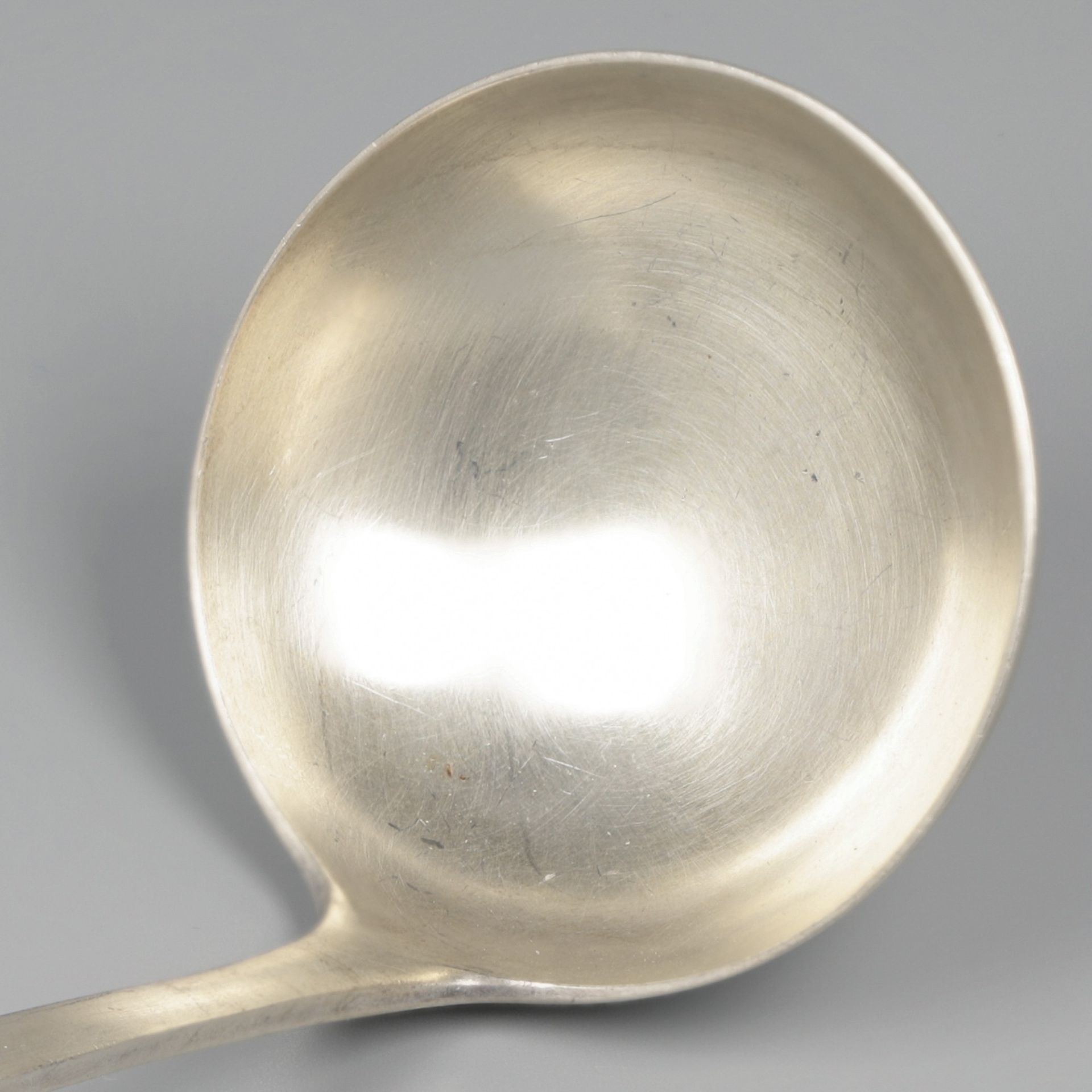 No reserve - Sauce serving spoon "Haags Lofje" silver. - Bild 3 aus 5