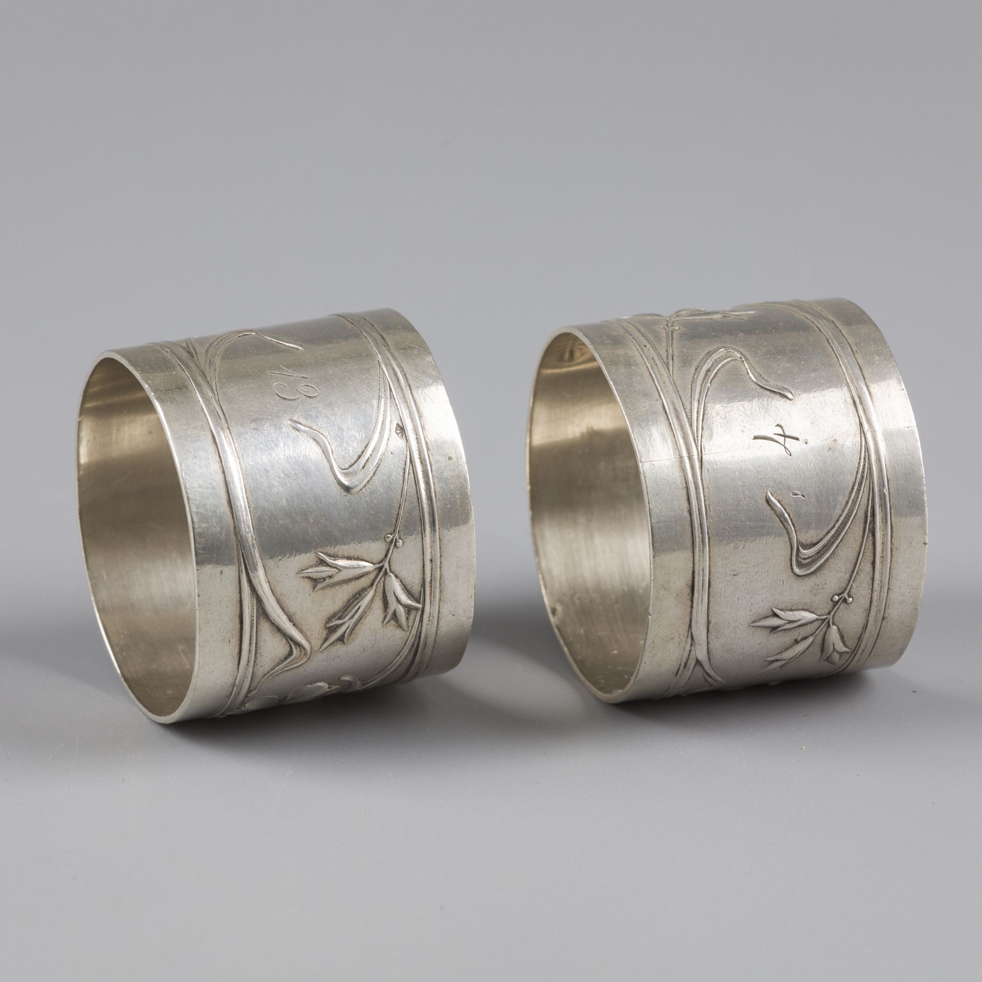 No reserve - 2-piece set of silver napkin rings. - Image 2 of 5