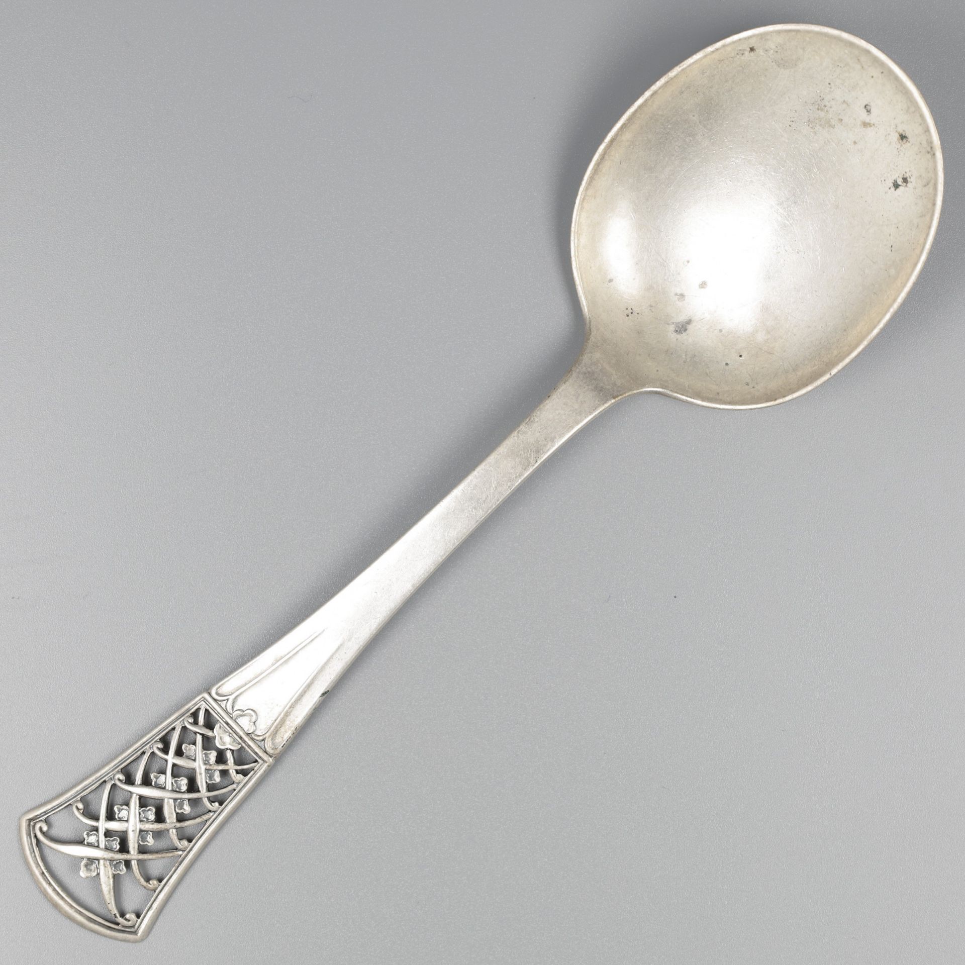 No reserve - Silver serving spoon.