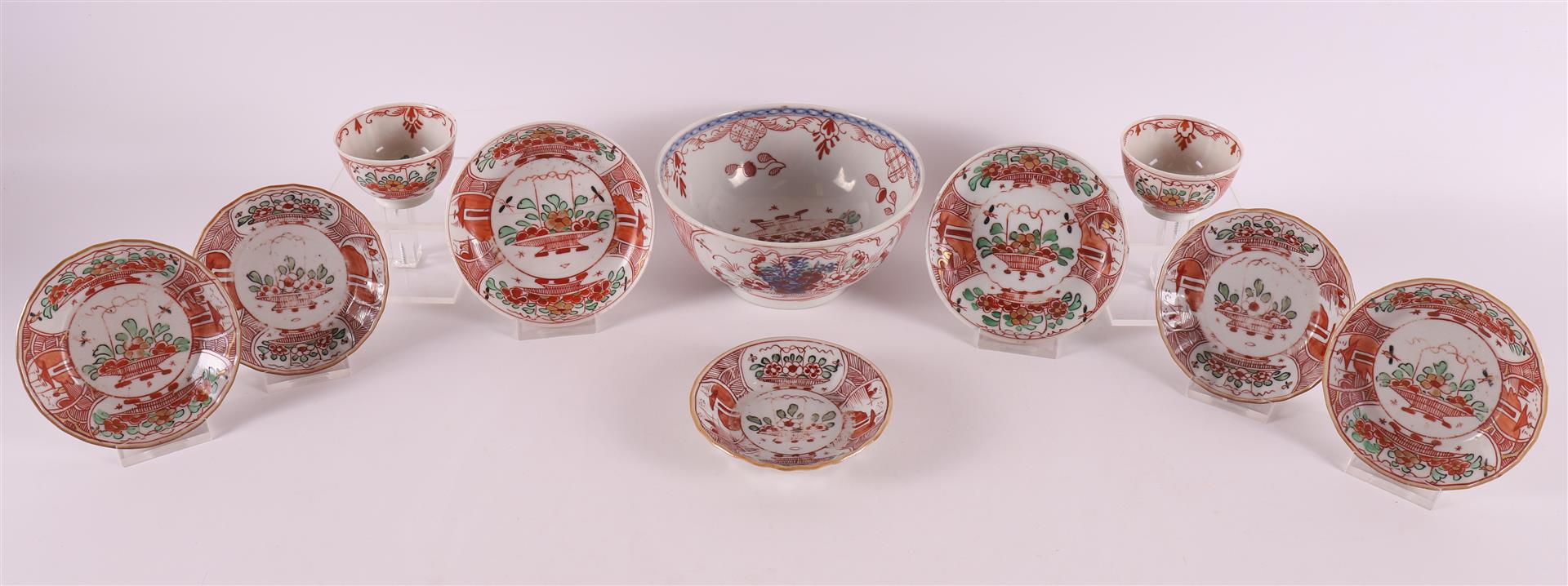 An Amsterdam colorful porcelain bowl, China, Qianglong, 18th century. Polychrome decoration of