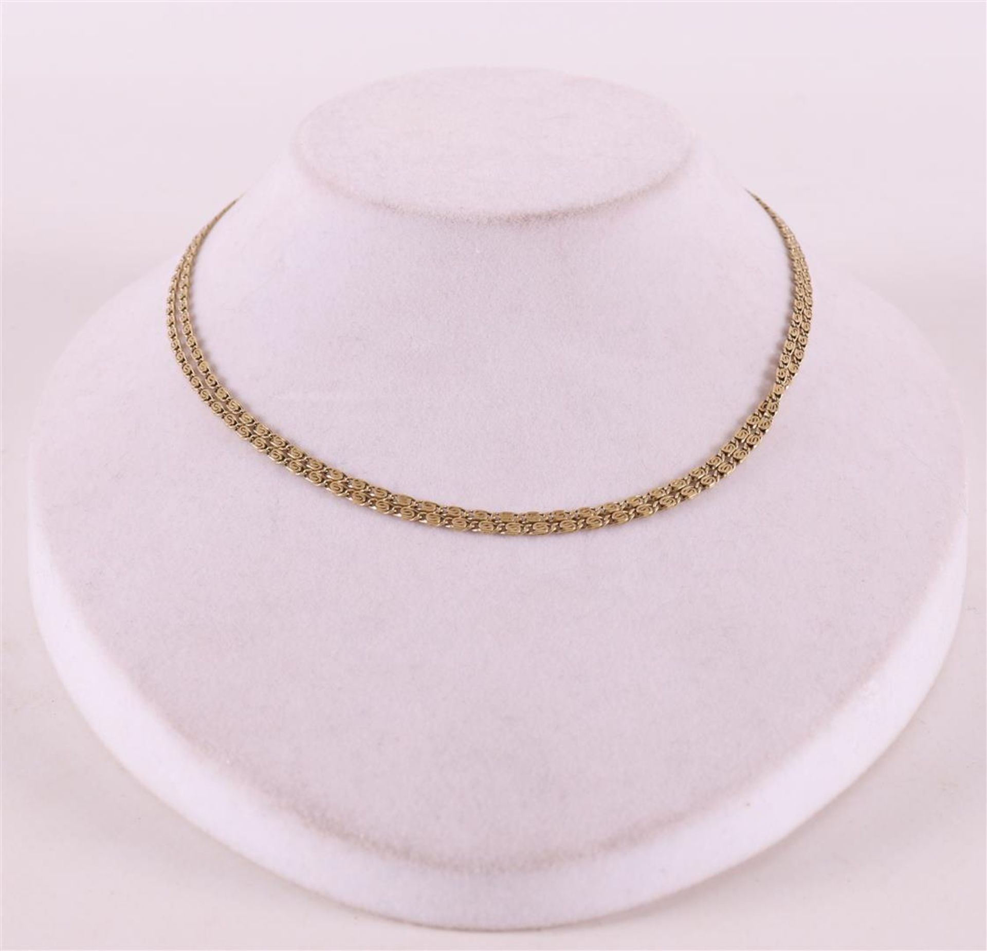 A 14 kt 585/1000 link necklace, 11.3 grams, length 80 cm. - Bild 2 aus 2