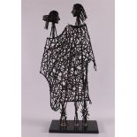 A wire steel sculpture of a man and woman, modern/contemporary, 20th century, h 76 cm.