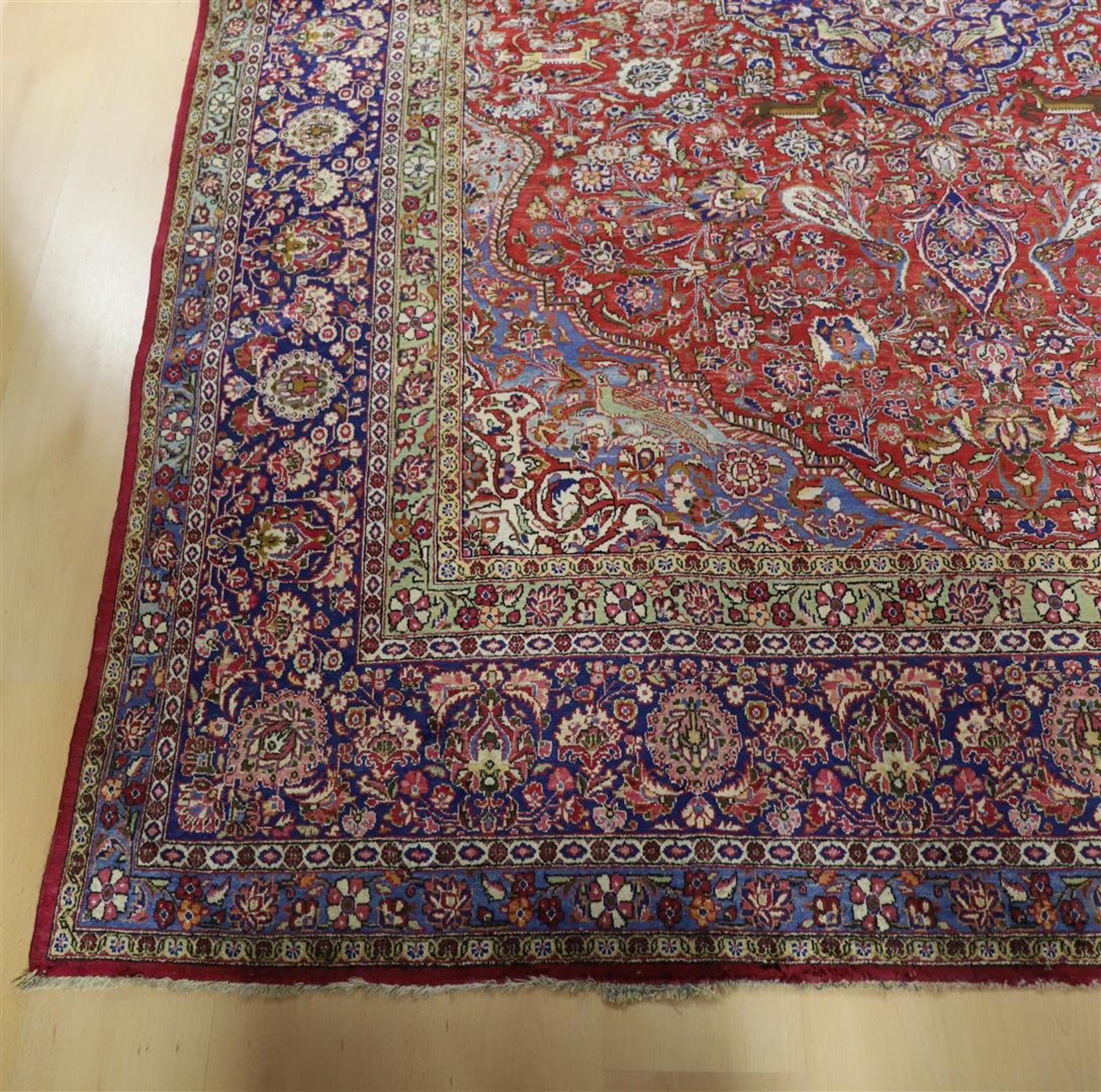 An Oriental silk carpet with red ground and floral motifs, Keshan, Iran, length 295 x w 229 cm ( - Image 3 of 6