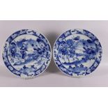 A pair of blue and white porcelain dishes, China, 19th century. Blue underglaze decoration of