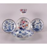 A lot of Chinese porcelain, China 18th century, tot. 5x(1x flakes dish).