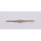 A 14 kt 585/1000 gold and platinum Art Deco brooch, set with diamond, old cut, 1st half 20th