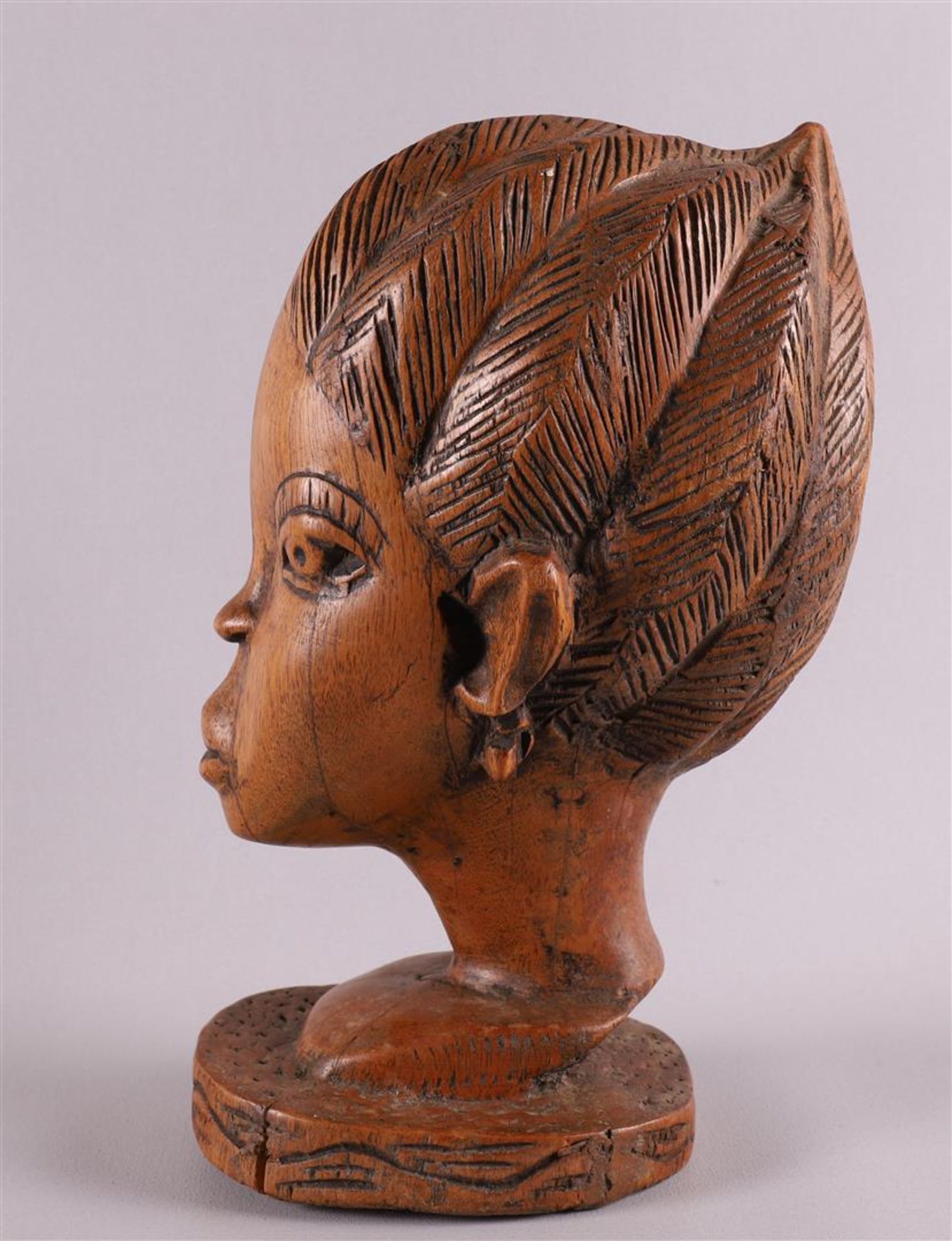 Ethnography. A tropical wooden bust of a woman, Africa, Ivory Coast or surroundings, 20th century, h - Image 2 of 4