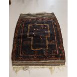 An oriental prayer rug, 20th century, l 150 x w 83 cm. Here's another one, to. 2x.