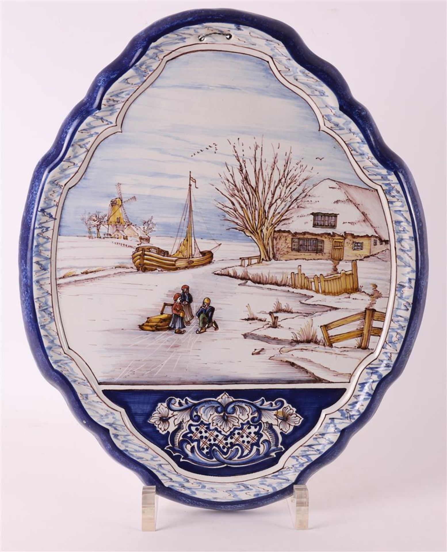 A polychrome earthenware plaque, Harlingen, 1st half of the 20th century. Decor of a Dutch winter - Image 4 of 4