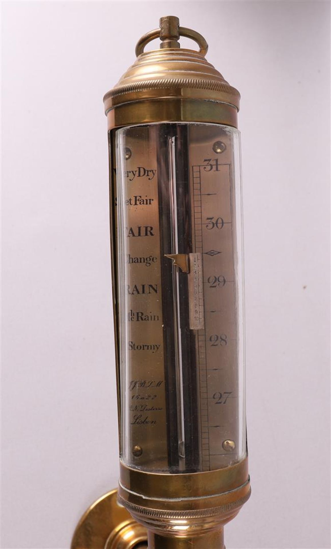 A ship's barometer with gimbal suspension in brass housing, 2nd half of the 20th century. - Image 2 of 3