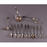 A series of ten second grade silver so-called cockscomb spoons, 20th century.