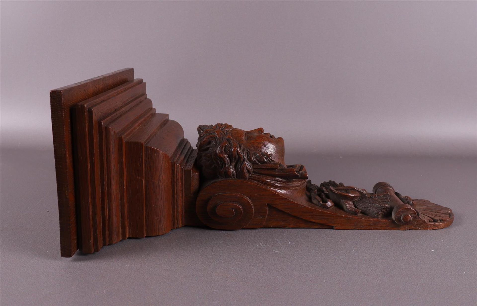An oak wall console, 19th century. - Image 3 of 3