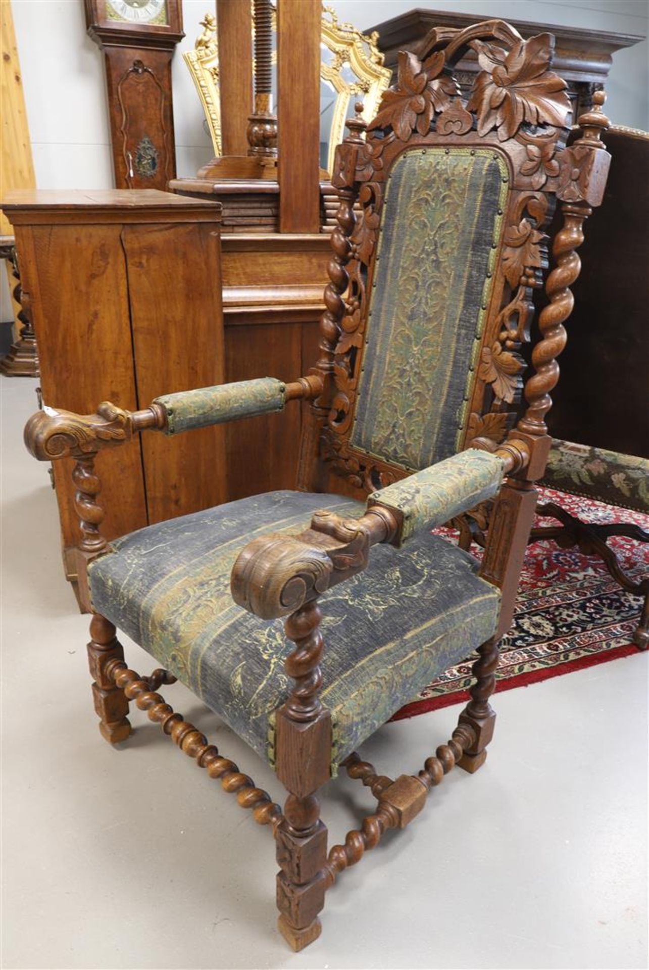 An oak armrest armchair with green fabric upholstery, 19th century - Bild 2 aus 2