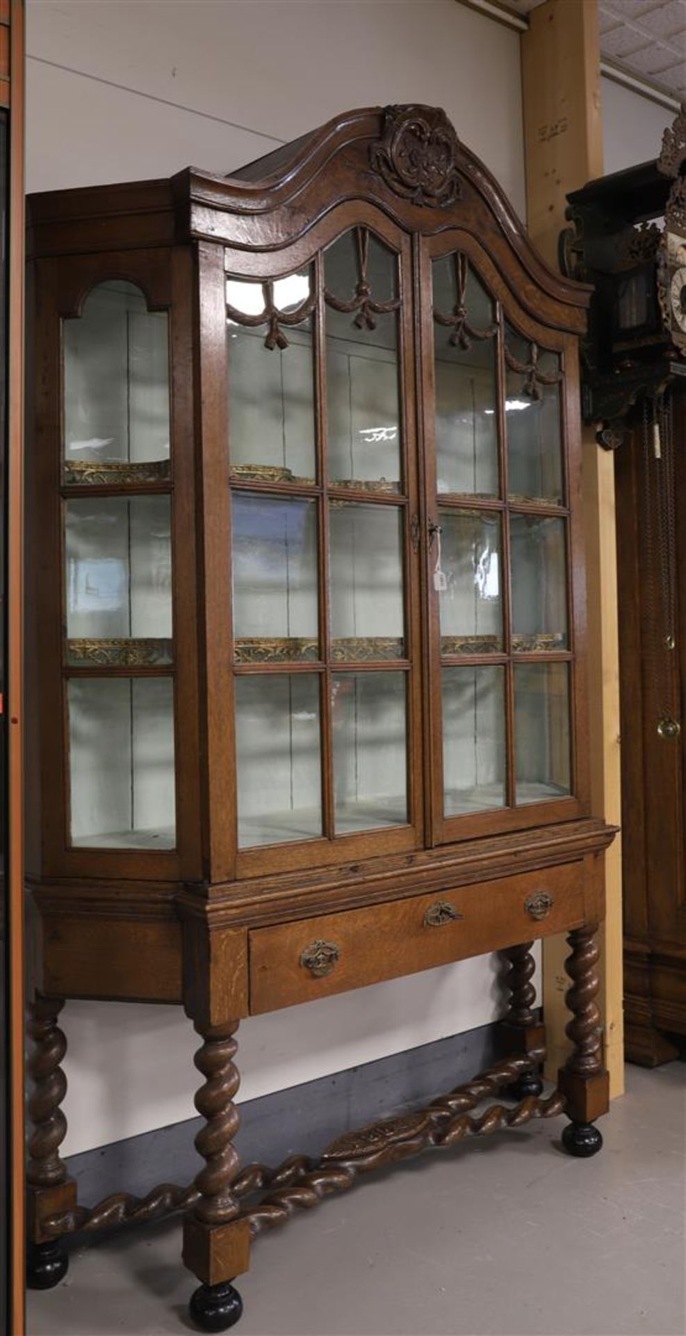 A two-door display cabinet, Holland, Louis Seize, 18th century. - Image 3 of 3