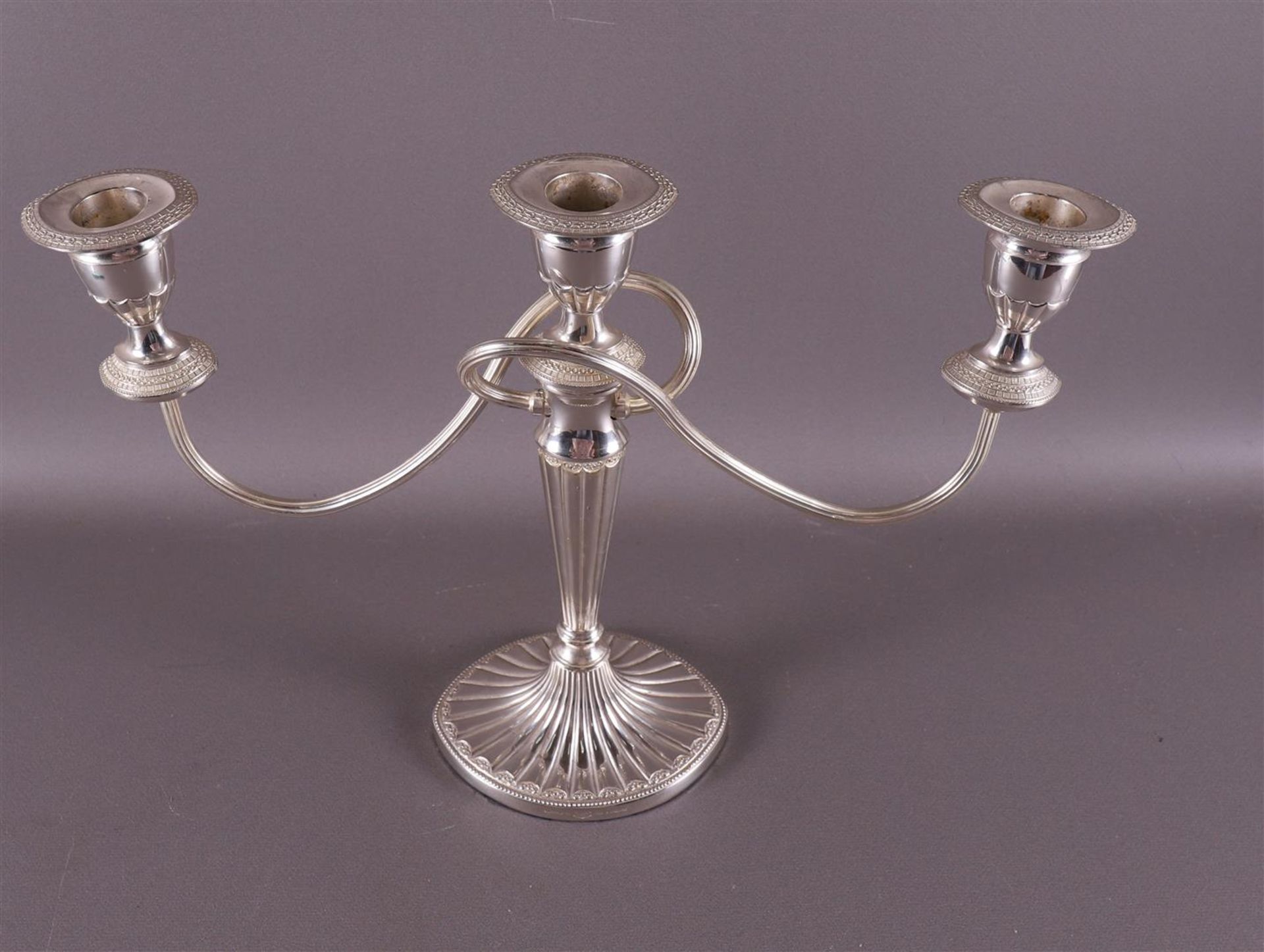 A silver plated 3-light candlestick, Empire style, 20th century. - Bild 2 aus 3