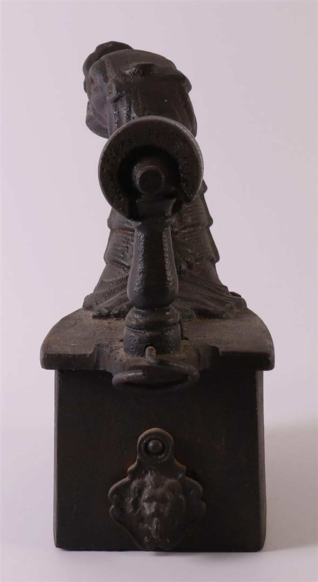 A bronze pan on tripod, 18th century, h 10 x Ø 24 cm (without stem). Here is a cast iron coal - Image 7 of 7