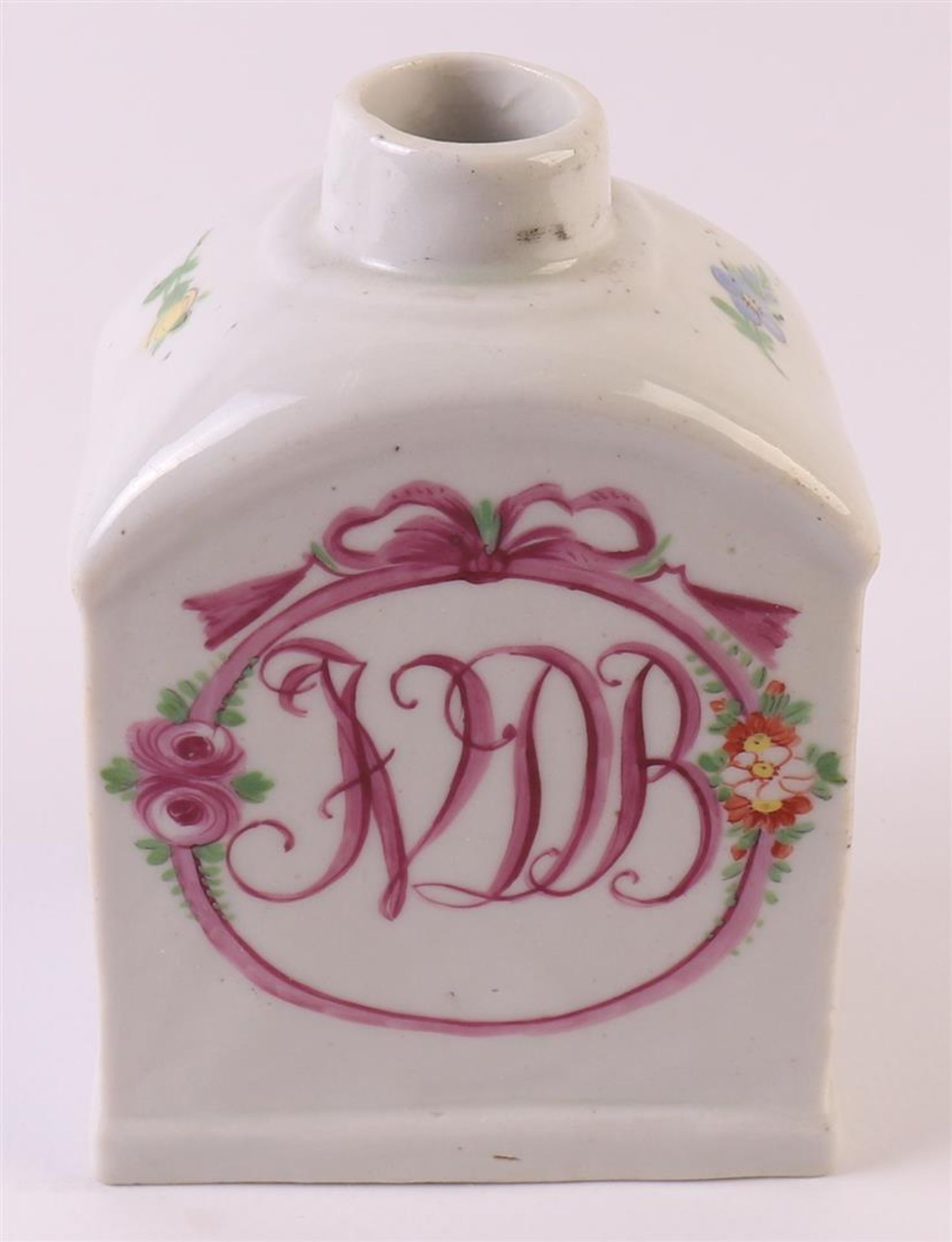 A porcelain tea caddy with silver lid, Germany, Meissen, 20th century. Polychrome floral decor, - Image 9 of 10