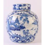 A blue/white porcelain ginger jar with lid, China, 19th century. Blue underglaze decor of a