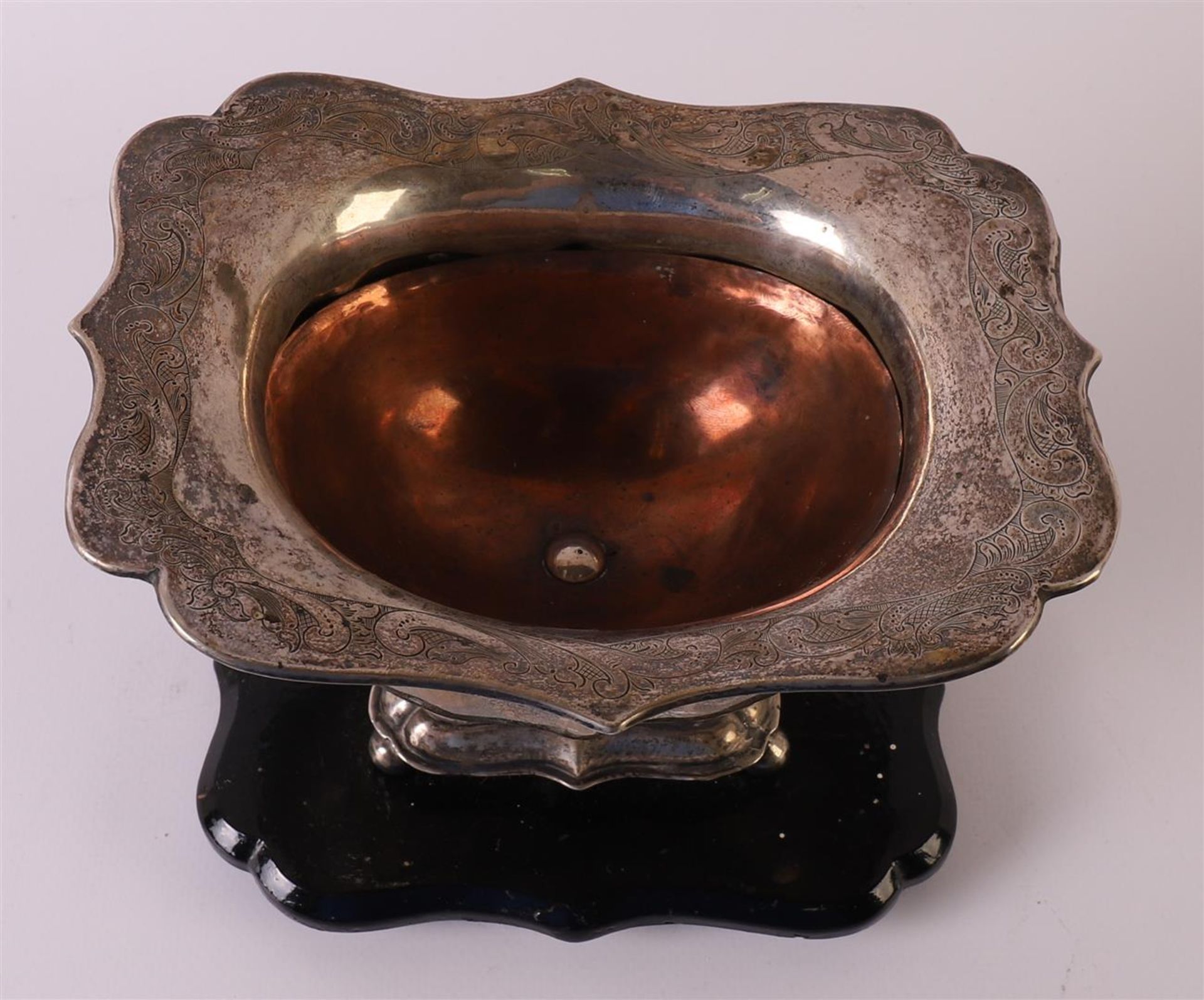 A second grade 835/1000 silver pipe brazier with folded contoured edge, lobed body and base, built - Image 2 of 8